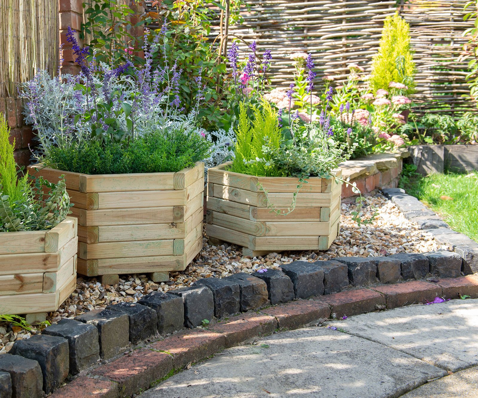 How to Make Garden Borders Look Neat: Simple Tips for Perfect Edges ...